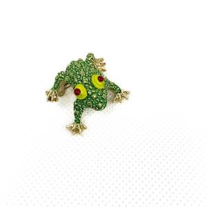 Small Frog Fashion Pin, with bumpy green enamel, gold tone feet & painted eyes